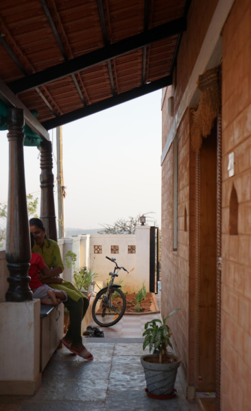 Why lime plaster still matters in humid climates